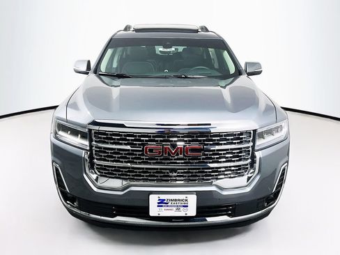 Certified 2021 GMC Acadia Denali w/ Denali Ultimate Package AWD/4WD image 2