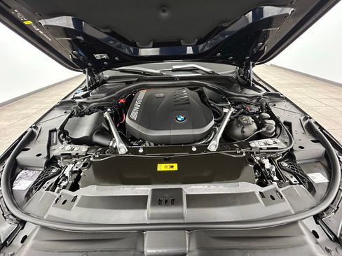 Used 2026 BMW 550e xDrive AWD/4WD image 44