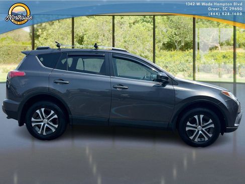 Used 2018 Toyota RAV4 LE w/ All Weather Liner Package AWD/4WD image 22