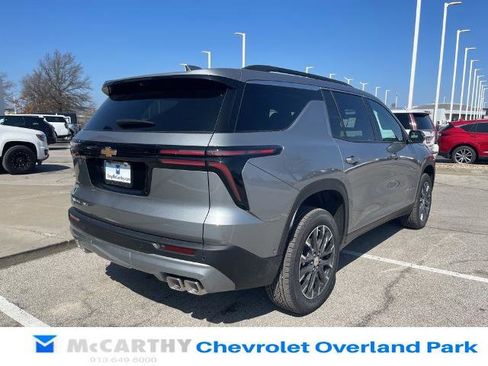 New 2026 Chevrolet Traverse LT w/ Enhanced Driving Package AWD/4WD image 3