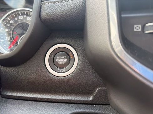 Used 2020 RAM 2500 Laramie image 22