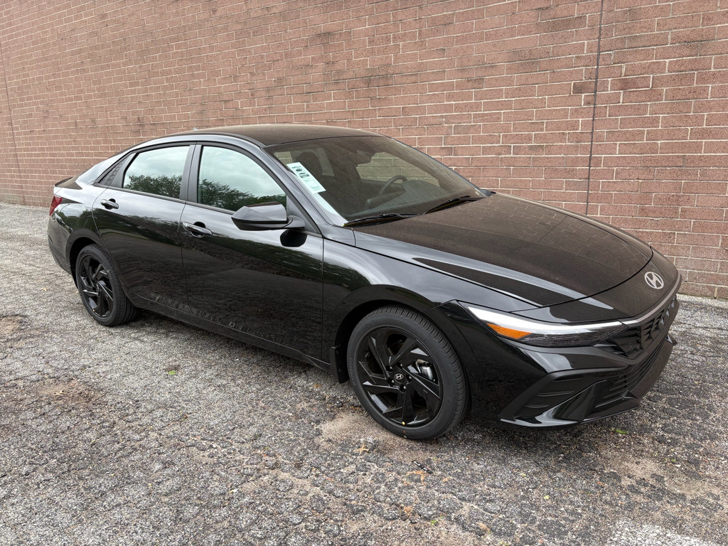 New 2026 Hyundai Elantra Sport FWD image 7