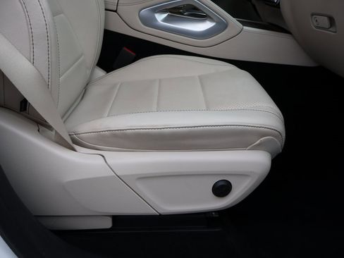 Certified 2023 Mercedes-Benz GLE 450 4MATIC image 12