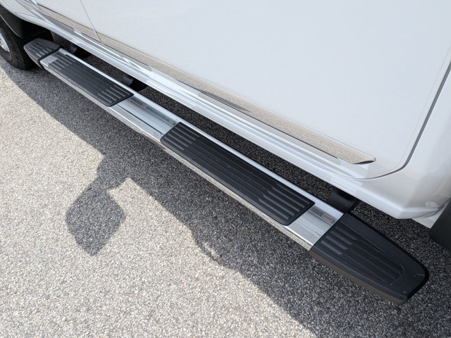 Certified 2024 Chevrolet Silverado 2500 High Country AWD/4WD image 15