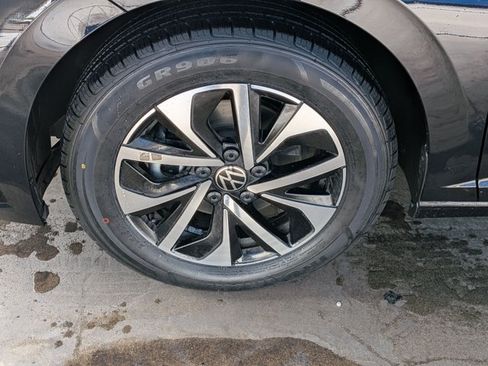 Used 2024 Volkswagen Jetta S FWD image 26