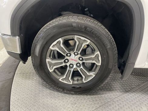 Used 2026 GMC Sierra 1500 SLT AWD/4WD image 10