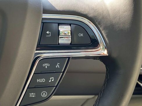Certified 2024 Lincoln Navigator Black Label AWD/4WD image 21