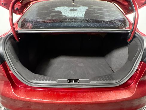 Used 2015 Ford Focus SE FWD image 34
