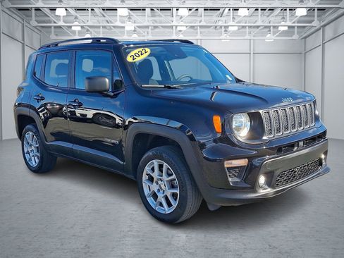 Used 2022 Jeep Renegade Latitude w/ Convenience Group image 7