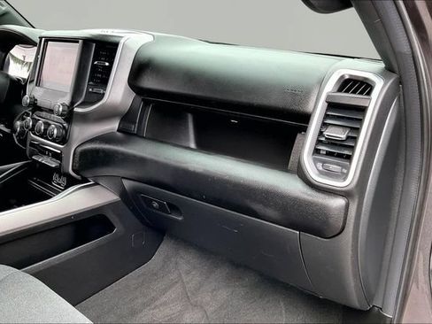 Used 2023 RAM 1500 Big Horn AWD/4WD image 18