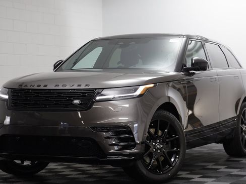 New 2026 Land Rover Range Rover Velar Dynamic SE image 1