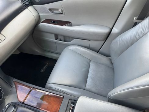 Used 2010 Lexus RX 350 AWD image 25