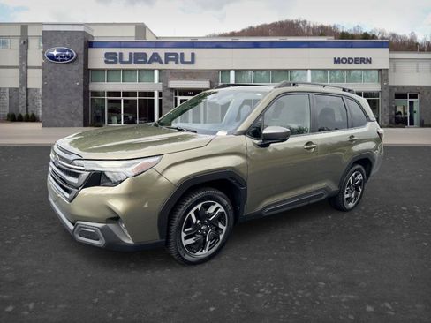 Used 2025 Subaru Forester Limited w/ Popular Package #1 AWD/4WD image 1