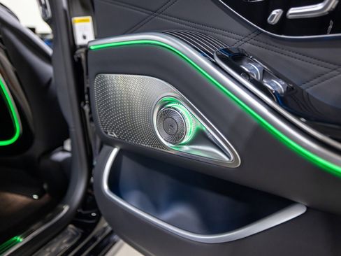 Used 2024 Mercedes-Benz Maybach S 680 4MATIC image 37