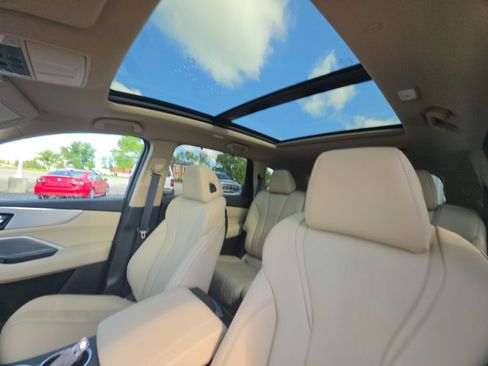 Certified 2026 Acura MDX FWD w/ Technology Package image 14