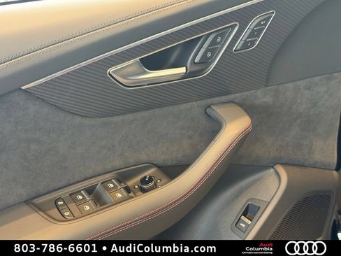 New 2026 Audi SQ7 Prestige AWD/4WD image 19