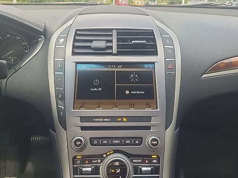 Used 2018 Lincoln MKZ Select AWD/4WD image 22