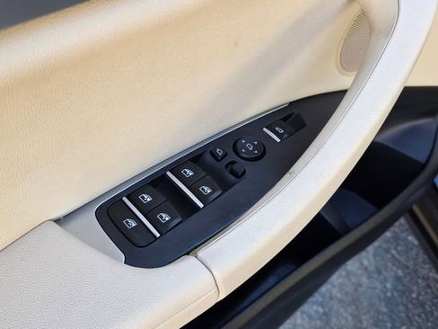 Used 2019 BMW X3 xDrive30i w/ Driving Assistance Package image 23