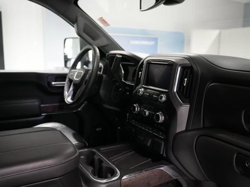 Used 2023 GMC Sierra 3500 Denali image 23