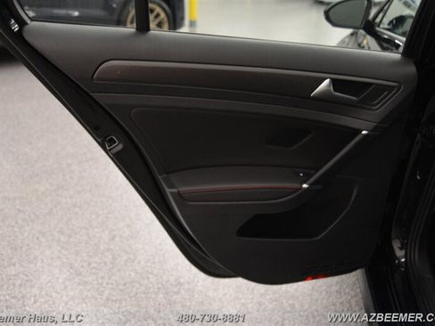 Used 2021 Volkswagen GTI Autobahn image 39