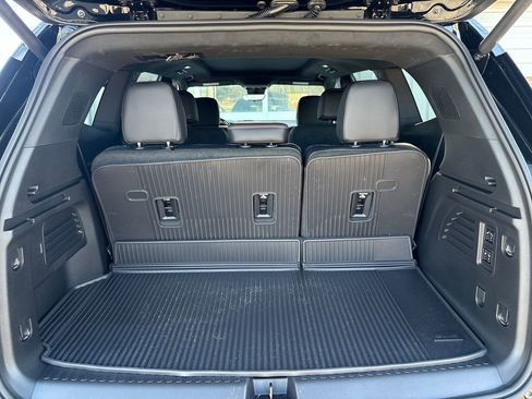 New 2026 GMC Acadia Denali Ultimate w/ LPO, Floor Liner Package image 43