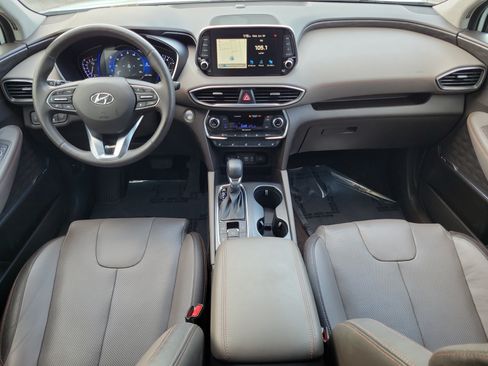 Used 2019 Hyundai Santa Fe FWD image 18