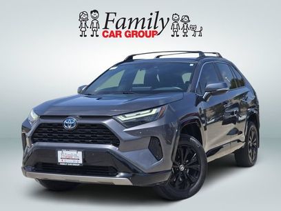 Used 2024 Toyota RAV4 SE w/ Convenience Package