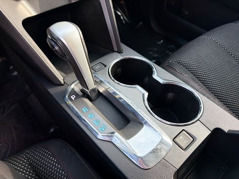 Used 2015 Chevrolet Equinox LT FWD image 10