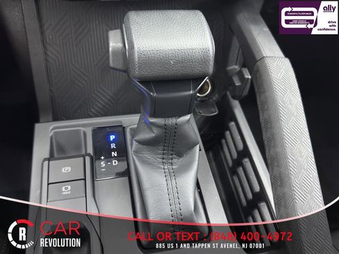 Used 2024 Toyota Tacoma SR RWD image 33