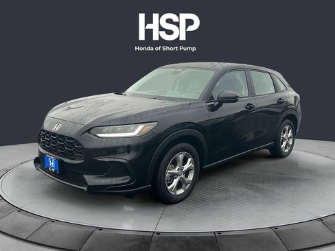 Used 2025 Honda HR-V LX image 1