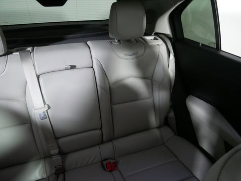 Used 2019 Cadillac XT4 Premium Luxury image 14