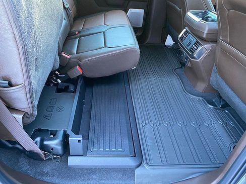 Certified 2025 Ford F150 King Ranch image 38