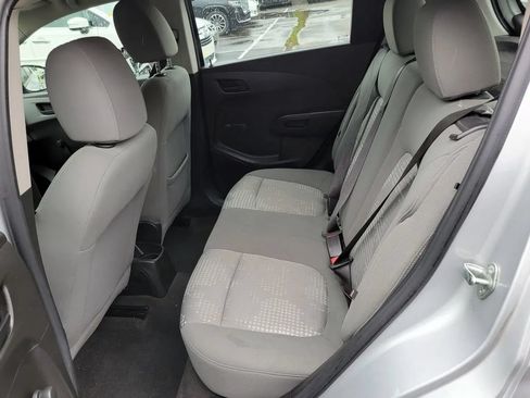 Used 2020 Chevrolet Sonic LT FWD image 4