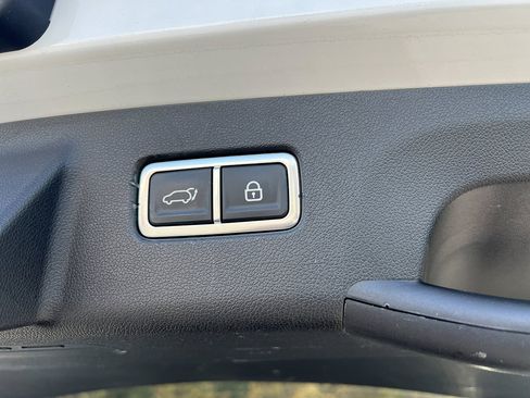 Used 2021 Kia Sorento SX Prestige image 10