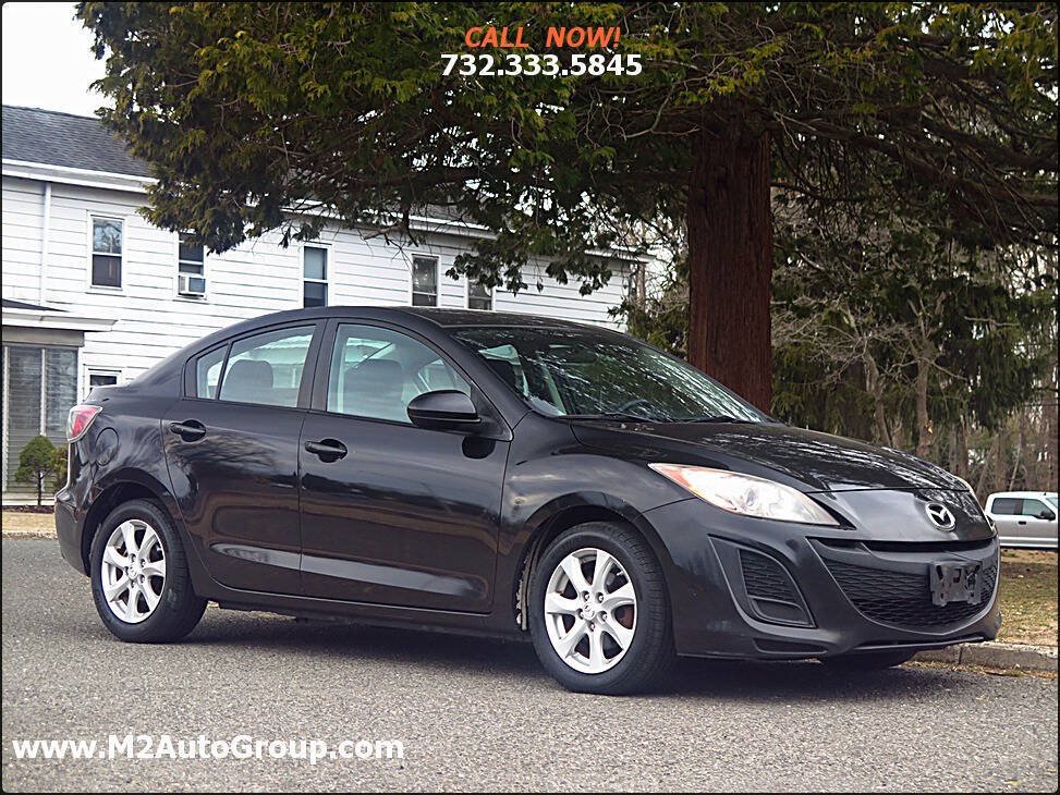 Used 2011 MAZDA MAZDA3 i Touring FWD image 4