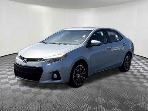 Used 2015 Toyota Corolla S FWD image 3