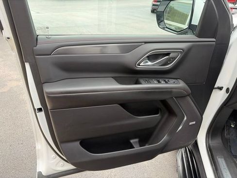 Used 2024 Chevrolet Tahoe RST w/ Luxury Package AWD/4WD image 12