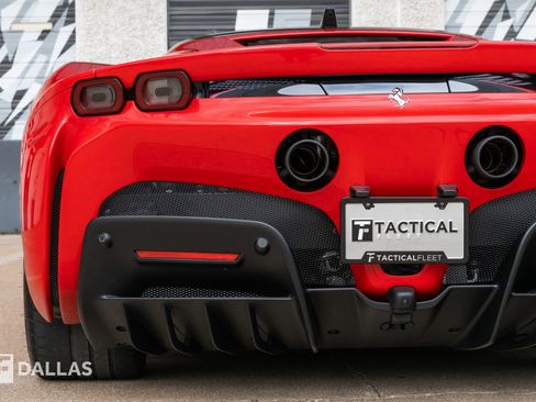 Used 2021 Ferrari SF90 Stradale image 17