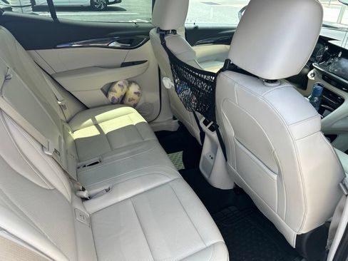 Used 2023 Buick Envision Essence AWD/4WD image 3