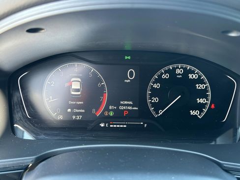 Used 2025 Honda Civic Sport image 26