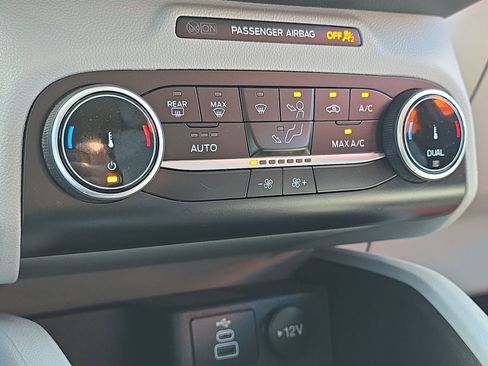 Certified 2024 Ford Escape Active image 19