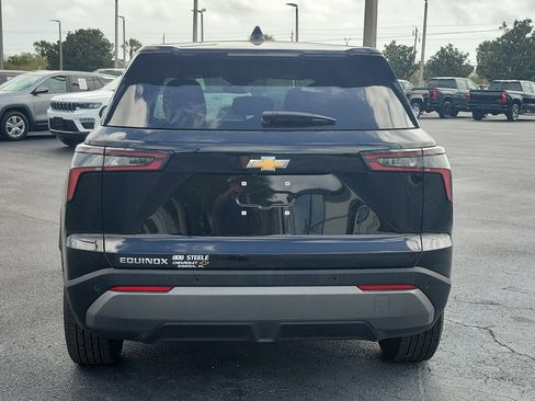 Used 2025 Chevrolet Equinox LT image 5