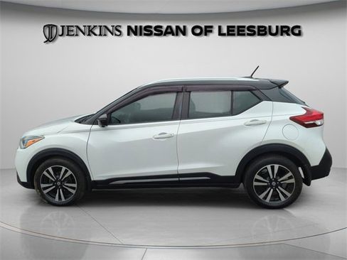 Certified 2019 Nissan Kicks SR w/ SR Premium Package image 14