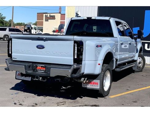 Used 2026 Ford F450 Lariat AWD/4WD image 15