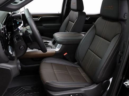 New 2026 Chevrolet Silverado 1500 High Country w/ Technology Package image 11