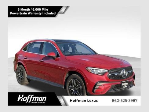 Used 2025 Mercedes-Benz GLC 300 4MATIC image 1