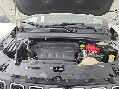 Used 2019 Jeep Compass Sport w/ Cold Weather Group AWD/4WD image 29