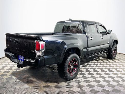 Certified 2022 Toyota Tacoma Limited image 8