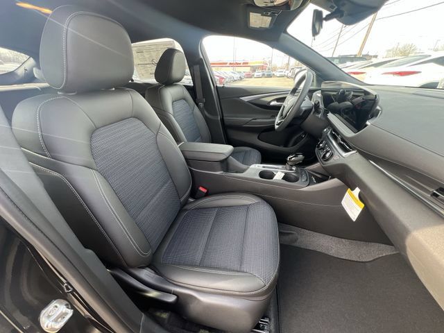 New 2026 Buick Envista Sport Touring w/ Convenience II Package FWD image 11