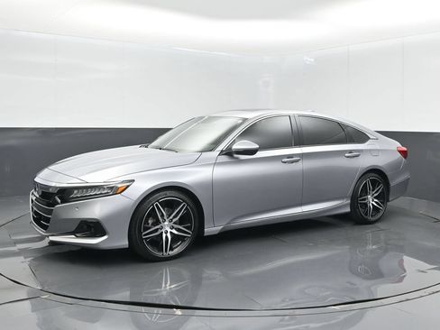 Used 2021 Honda Accord Touring image 1